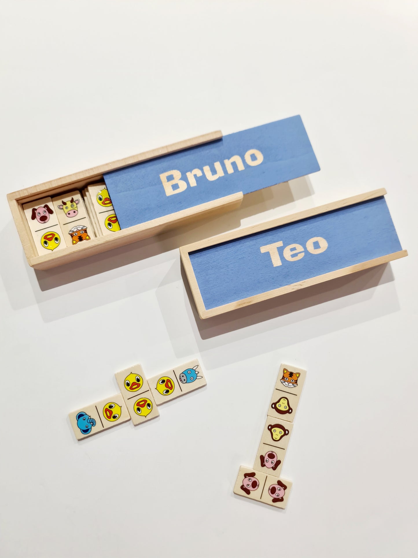 Domino animales personalizado con nombre