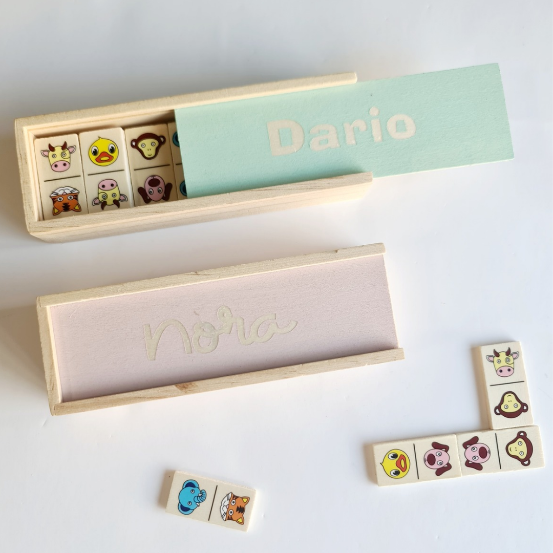 Domino animales personalizado con nombre