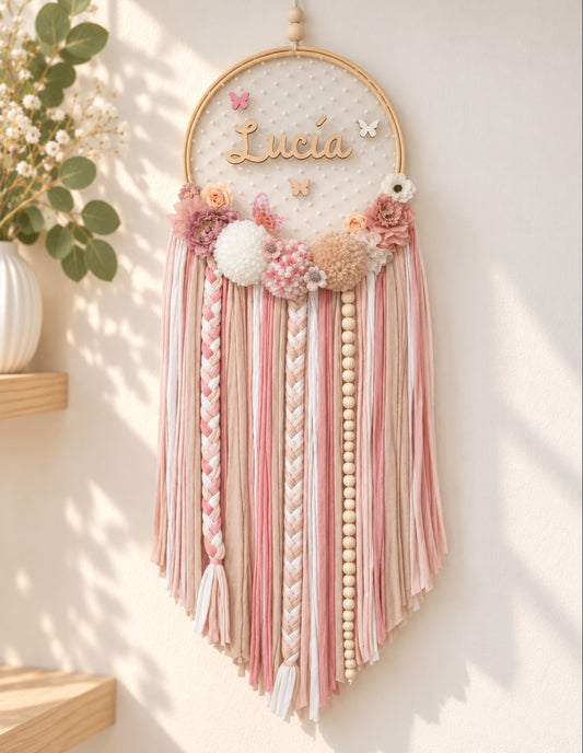 Atrapasueños con nombre en madera