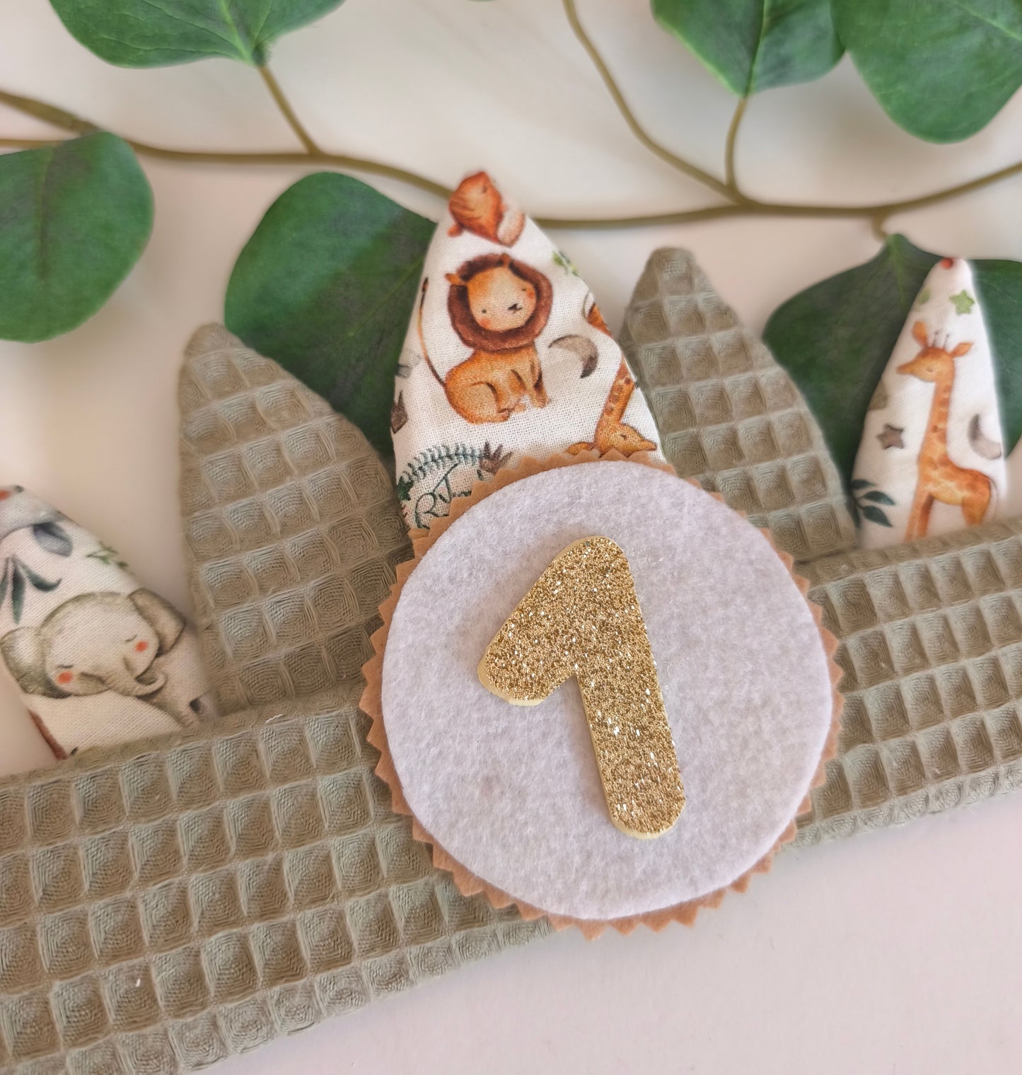 Corona de tela indio